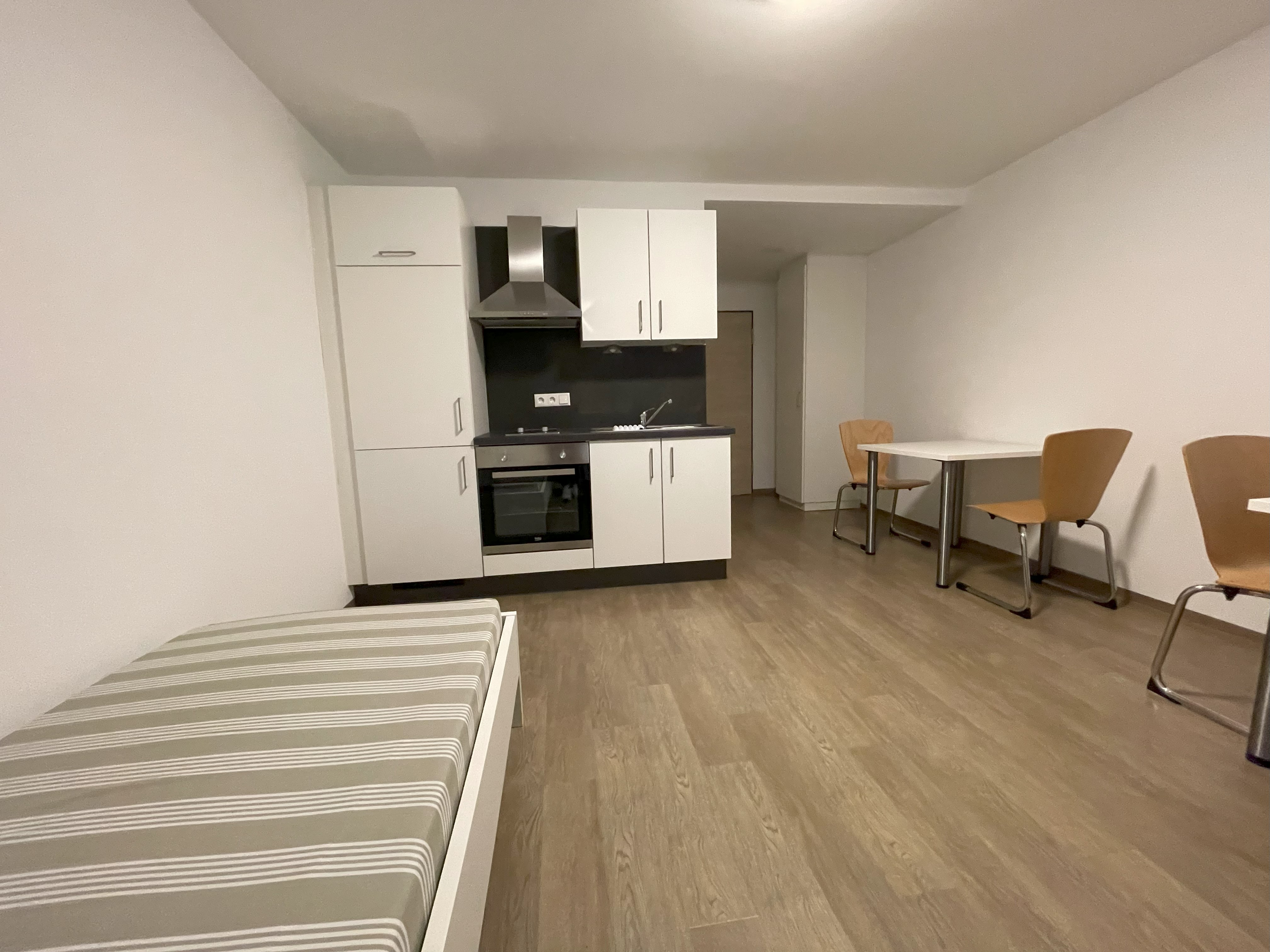 20230219_082048056_iOS