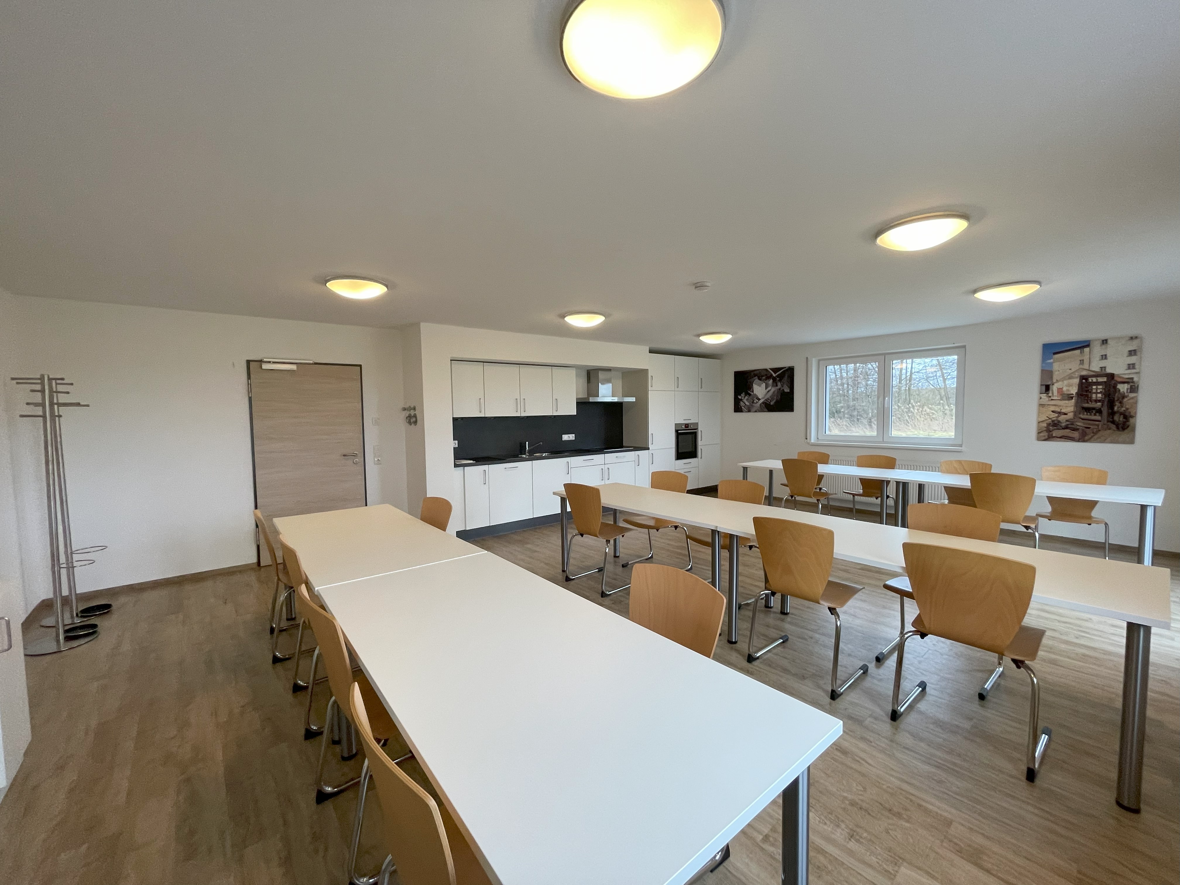 20230219_082801608_iOS